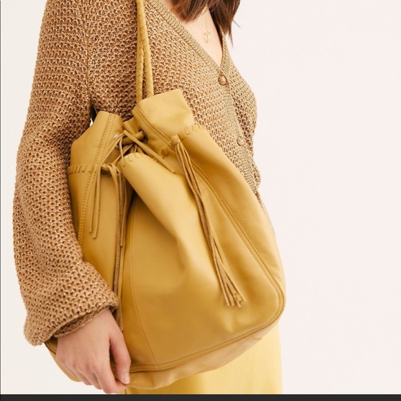 Free People Handbags - NWOT Free People Jolene Leather Hobo Handbag Purse
